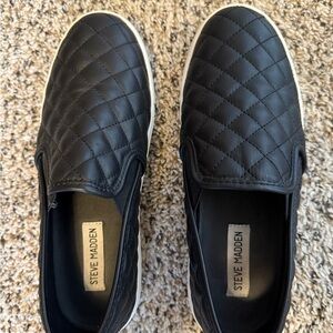 Steve Madden Quilted Black Slip-Ons